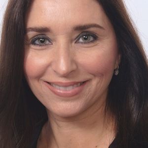 Meet your Posher, Lipsy